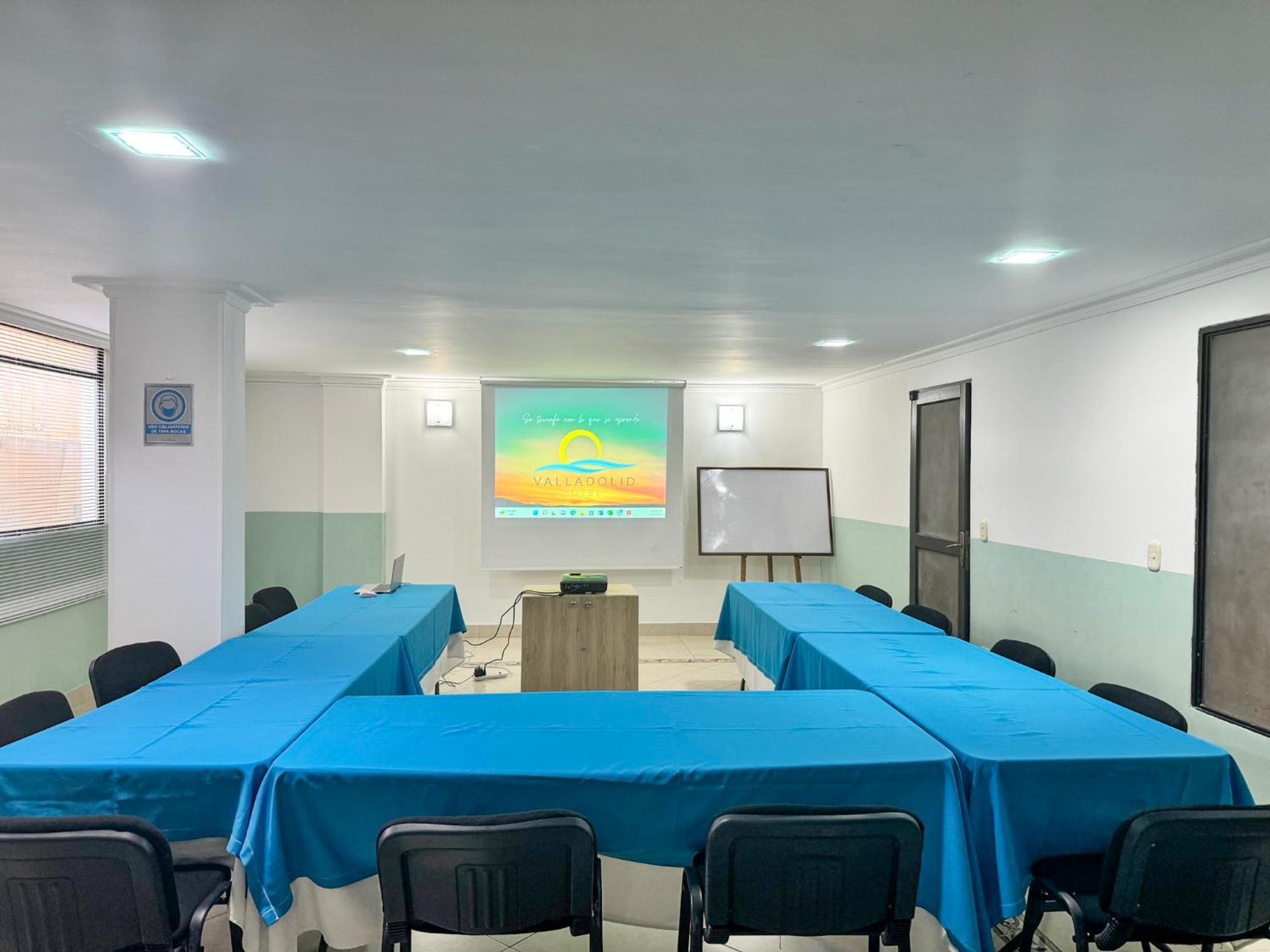 Hotel Valladolid 산타마르타 외부 사진