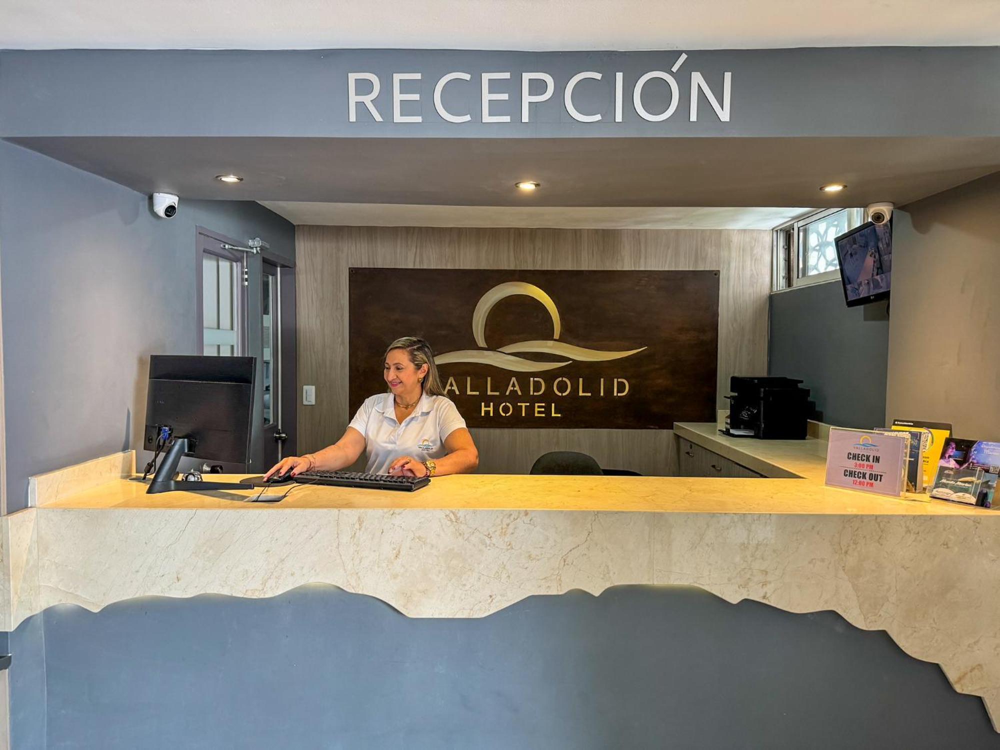 Hotel Valladolid 산타마르타 외부 사진